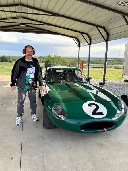 hallett-motor-racing-taxman-02